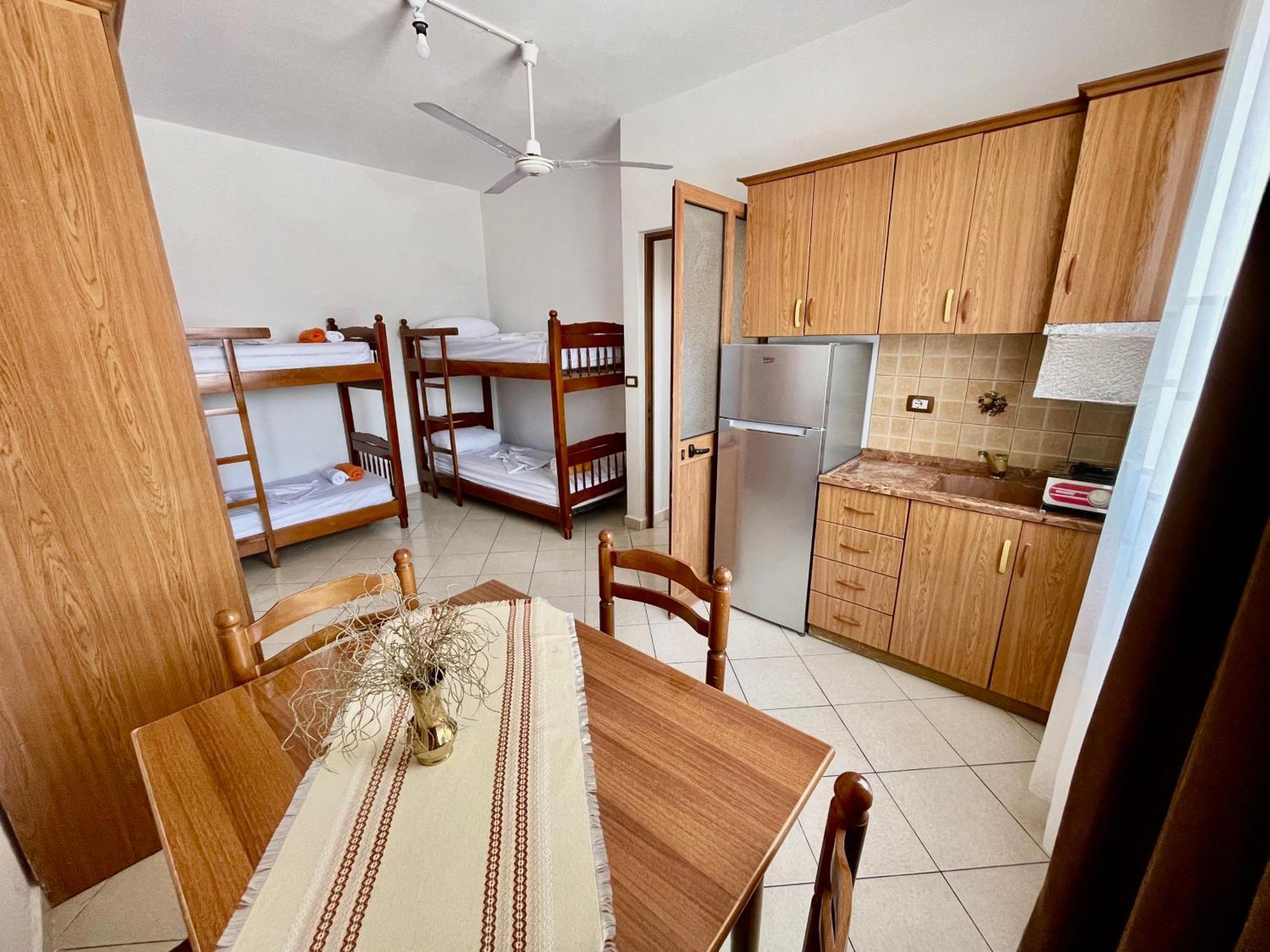 Xhou'S Home Shkoder Ngoại thất bức ảnh