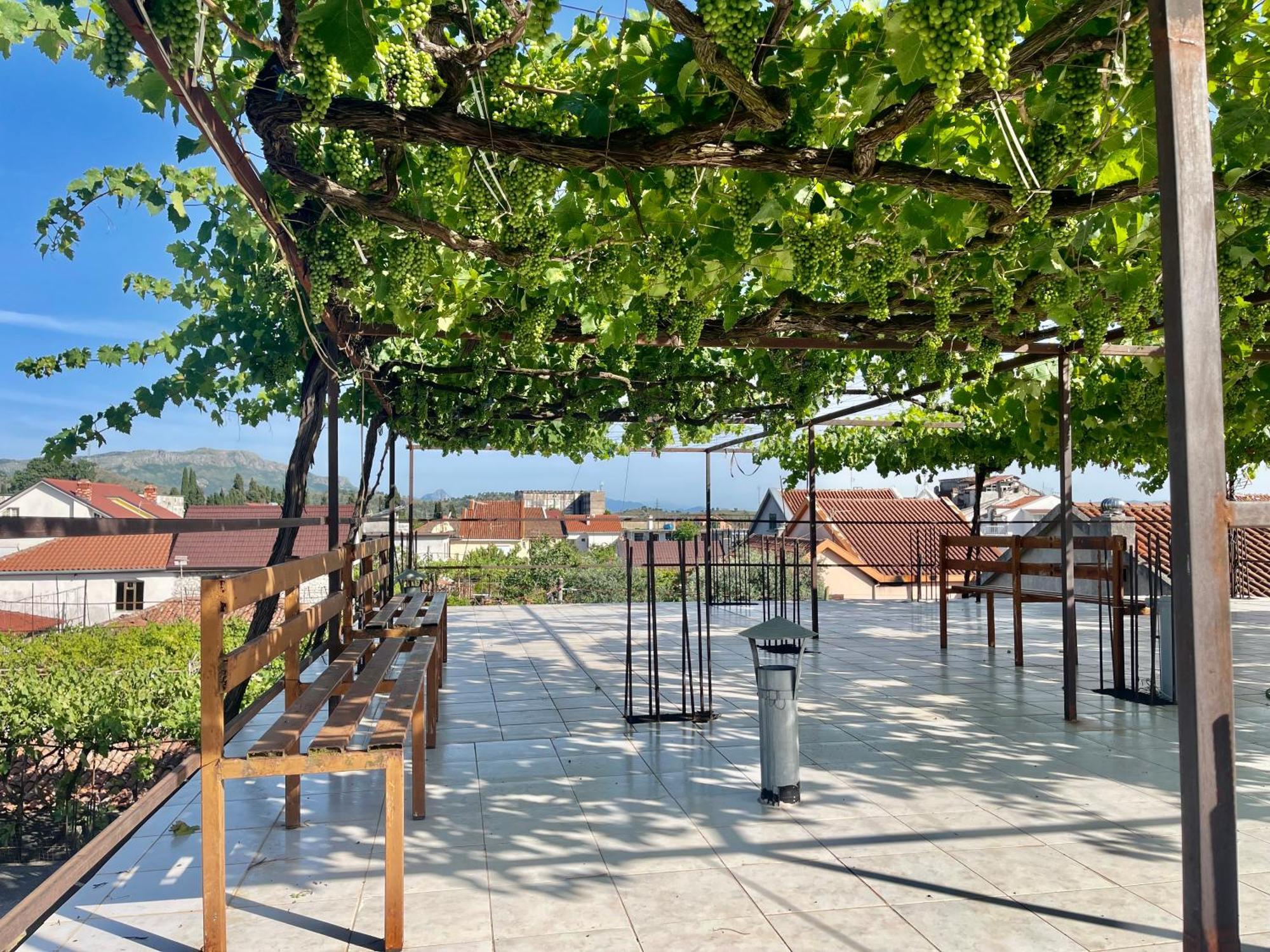 Xhou'S Home Shkoder Ngoại thất bức ảnh